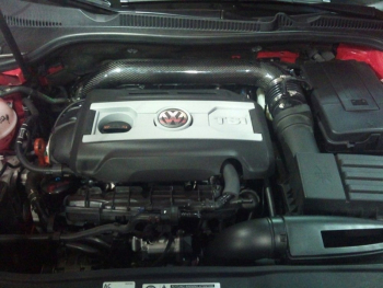 TA Technix Carbon- Saugrohr passende Erweiterung für Airbox / Luftfilter- Sytem 114VW005 passend für Audi A3 (8P)/ VW Beetle (5C), EOS (1F). Golf VI (5K/517), Jetta (162), Passat (3C), Scirocco (137), Tiguan (5N) mit 2.0 TFSI