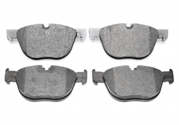 Bosch brake pad set for disc brakes front axle suitable for BMW X5/X6 (E70/E71/E72)