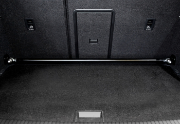Preview: TA Technix Stahl-Domstrebe "Clubsport" rot hinten passend für Audi A3 (8V), VW Golf VII (AU)