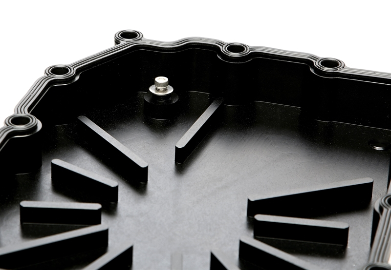 TA Technix upgrade aluminum oil pan black suitable for BMW 3er Series M3 (F80) / 4er Series M4 (F82, F83)