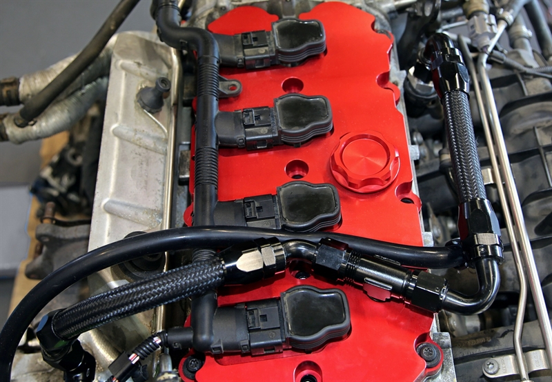 TA Technix Alu gefräster Ventildeckel in schwarz mit KGE Kit passend für Audi / Seat / Skoda / VW der MQB-Plattform (EA113)