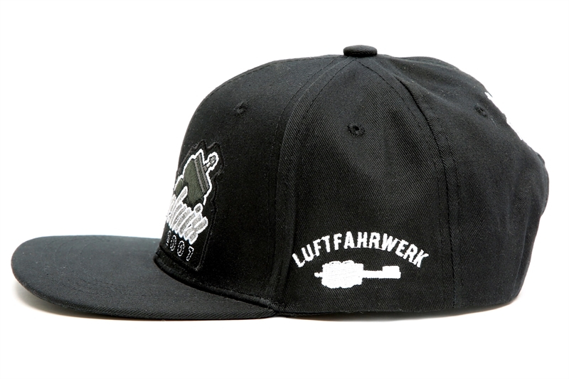 TA Technix Snapback schwarz