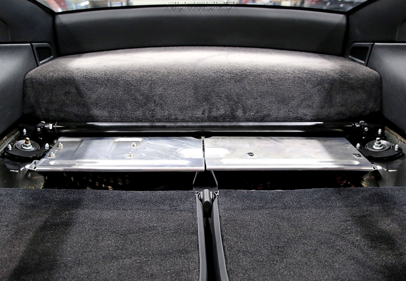 TA Technix Carbonlook-Alu-Domstrebe hinten passend für Porsche 911 Typ 996 / Porsche Boxster 986